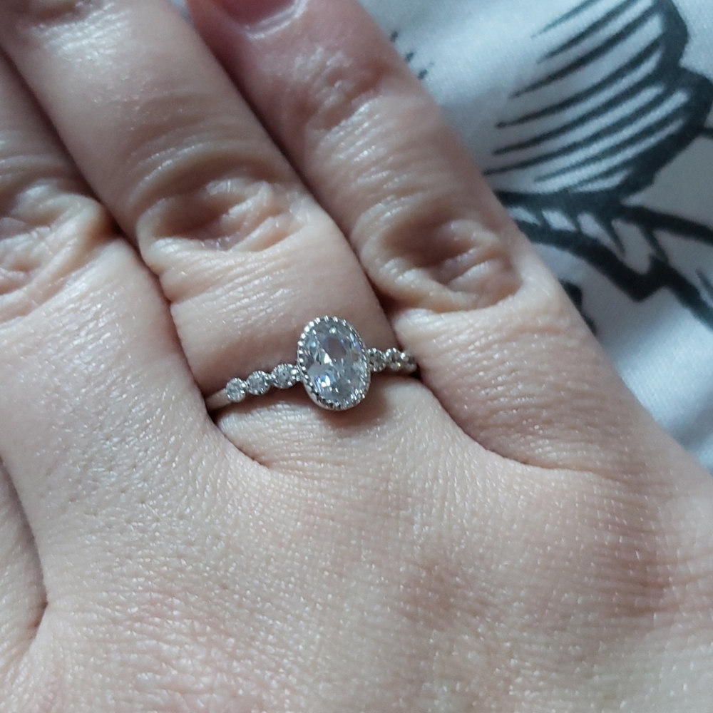 Size 7 Charmed Aroma sterling silver ring FWP